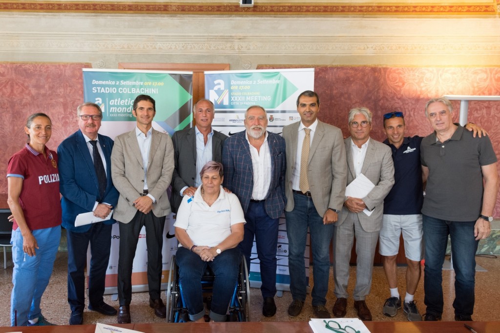 conferenza28-8
