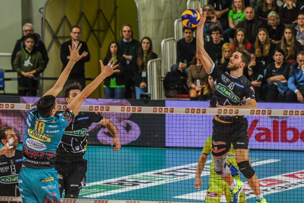 Luigi Randazzo in azione contro Perugia