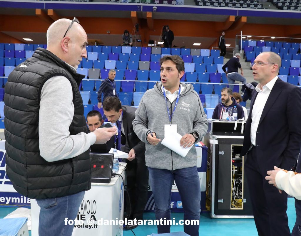 Sospesa la partita Milano - Padova  il DS di Padova Santoz con R