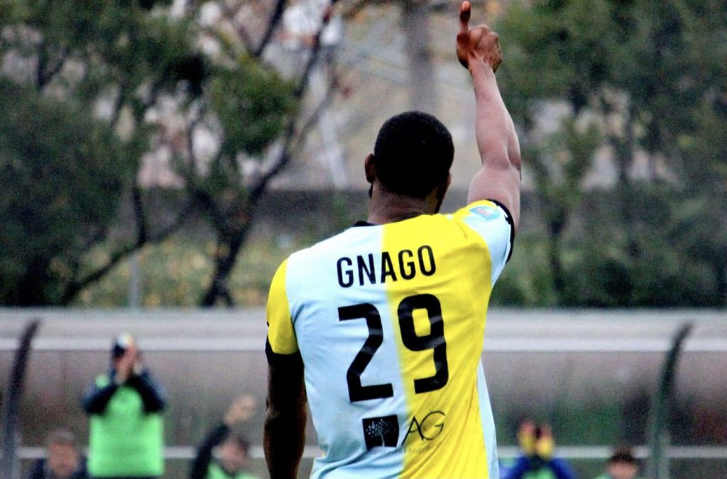 Gnago esulta