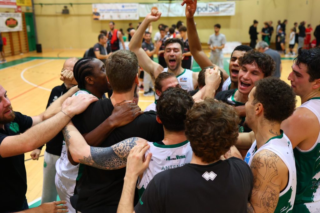 Derby-Virtus-Petrarca