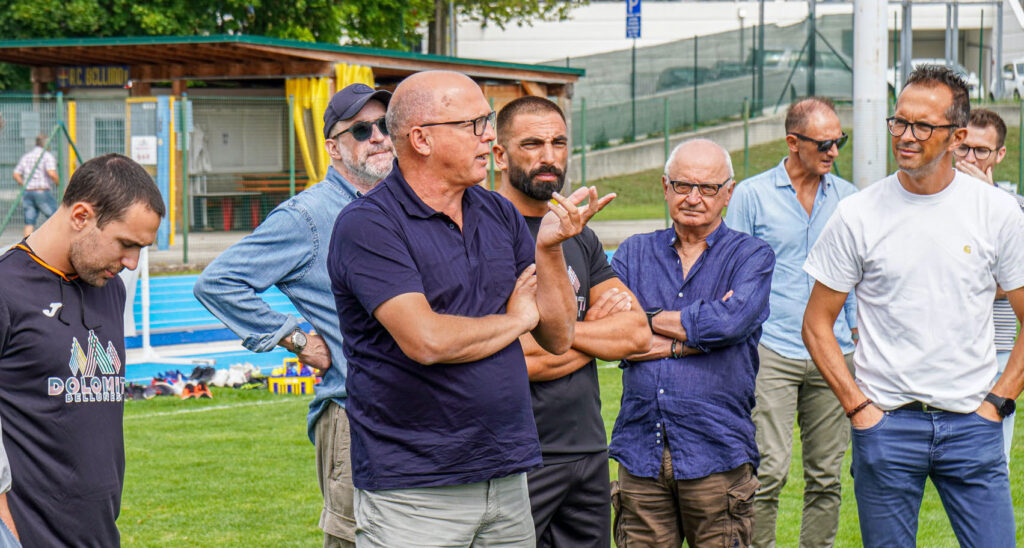 De_Cian_al_polisportivo_nel_giorno_del_raduno
