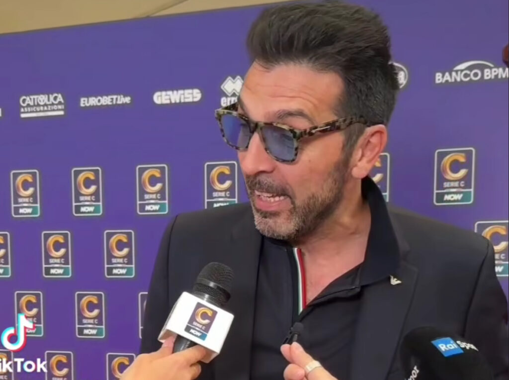 Buffon su Vicenza-Carrarese