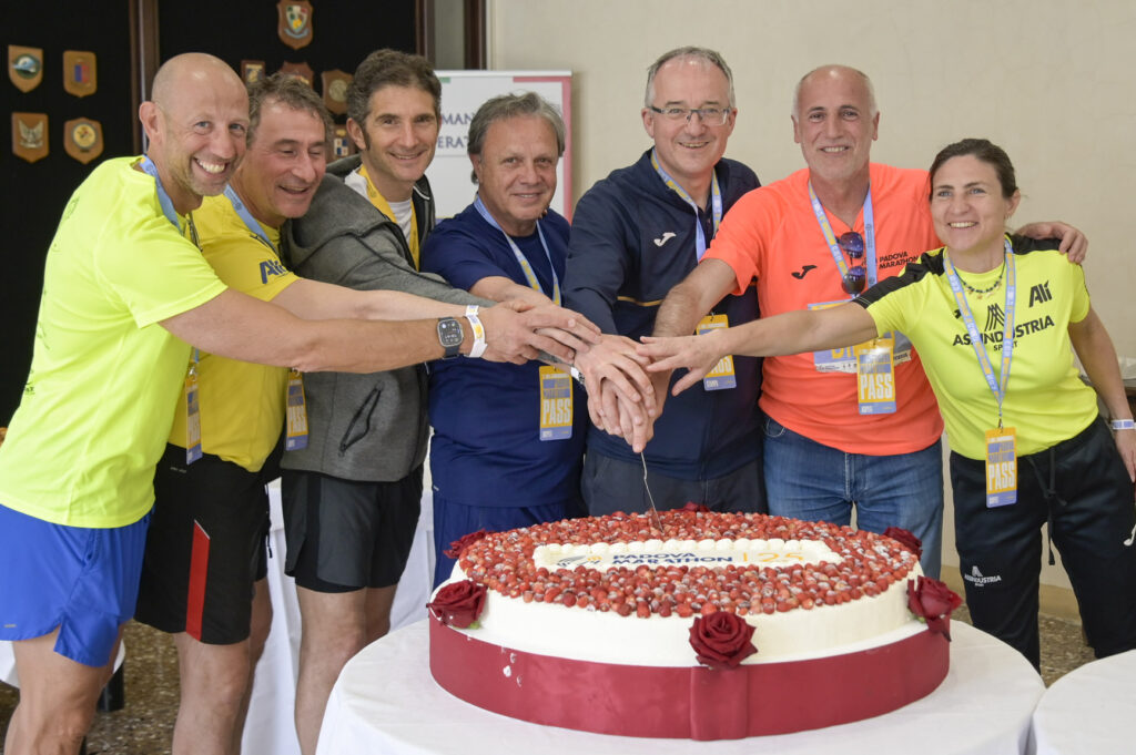 Padova Marathon 2025- Torta_Massimo Bertolini-3