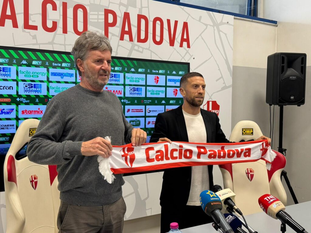 Papu Gomez Padova
