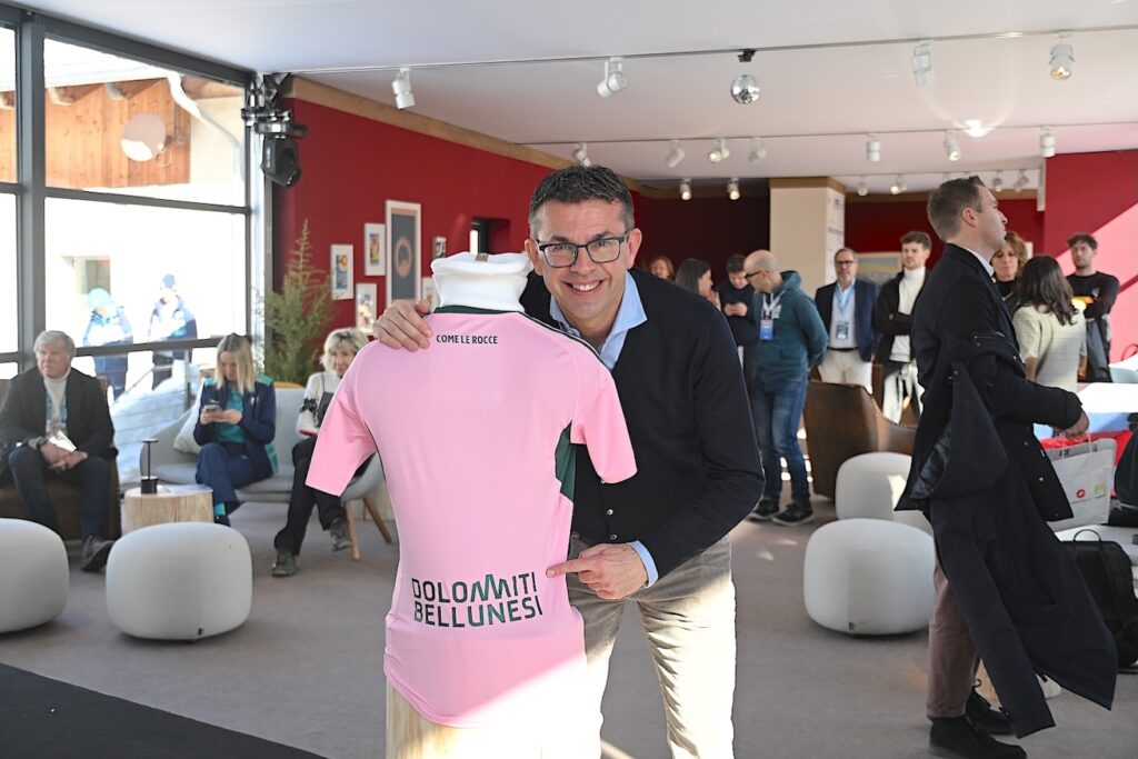 Padrin_con_la_nuova_maglia